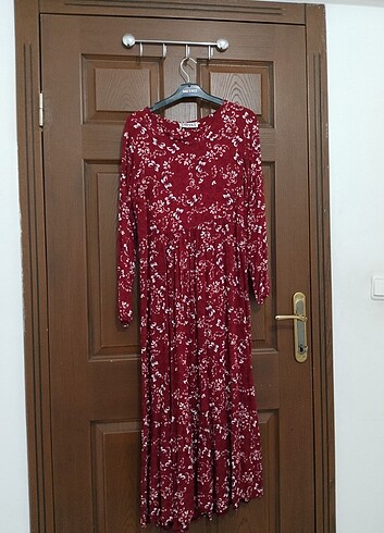 Çiçekli elbise