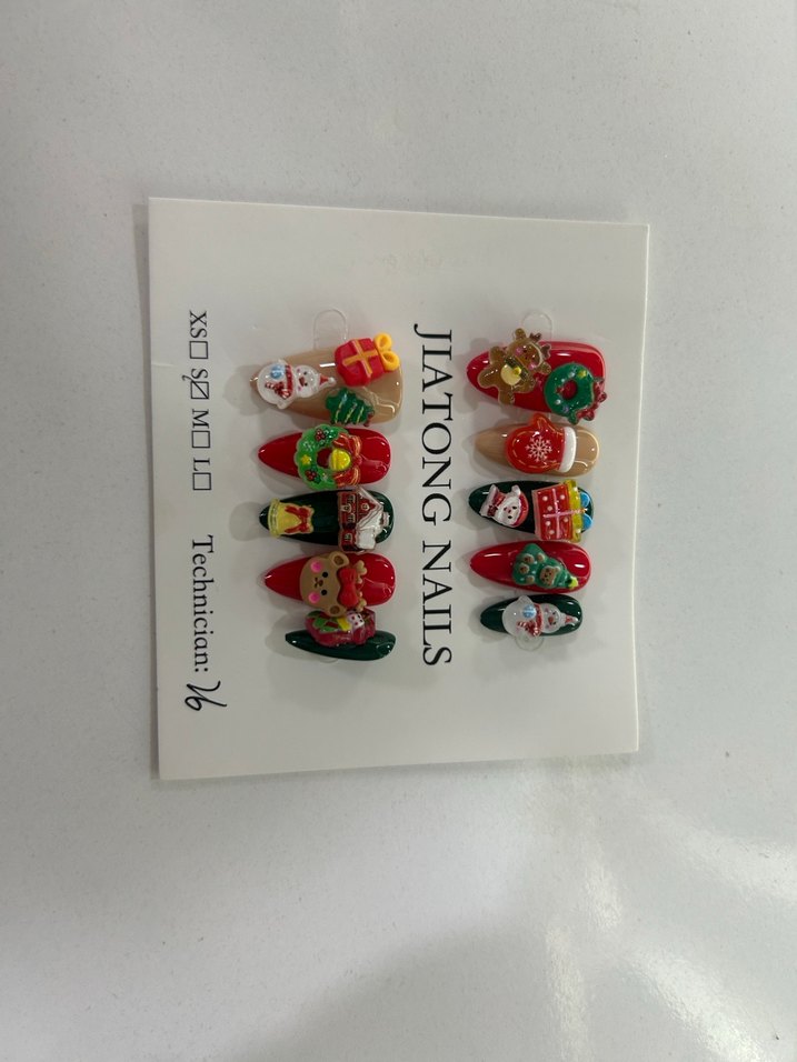 Christmas Temali Takma Tirnak - Görsel 2