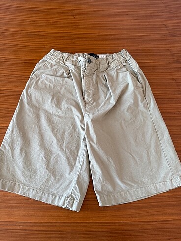 Zara erkek çocuk 11/12 yaş şort