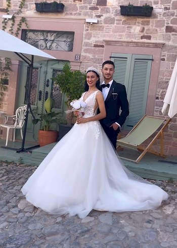 Straplez A Kesim taşlı Beyaz Gelinlik