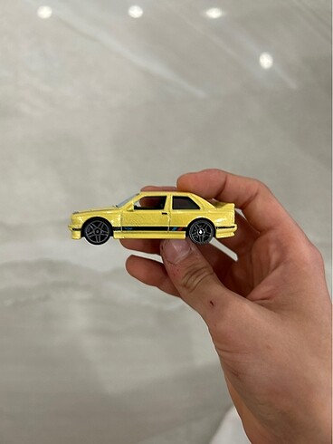  Beden Hot whels bmw m3