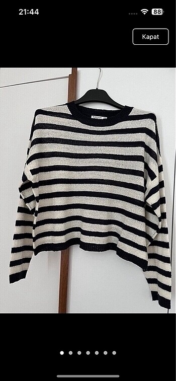 BERSHKA KAZAK