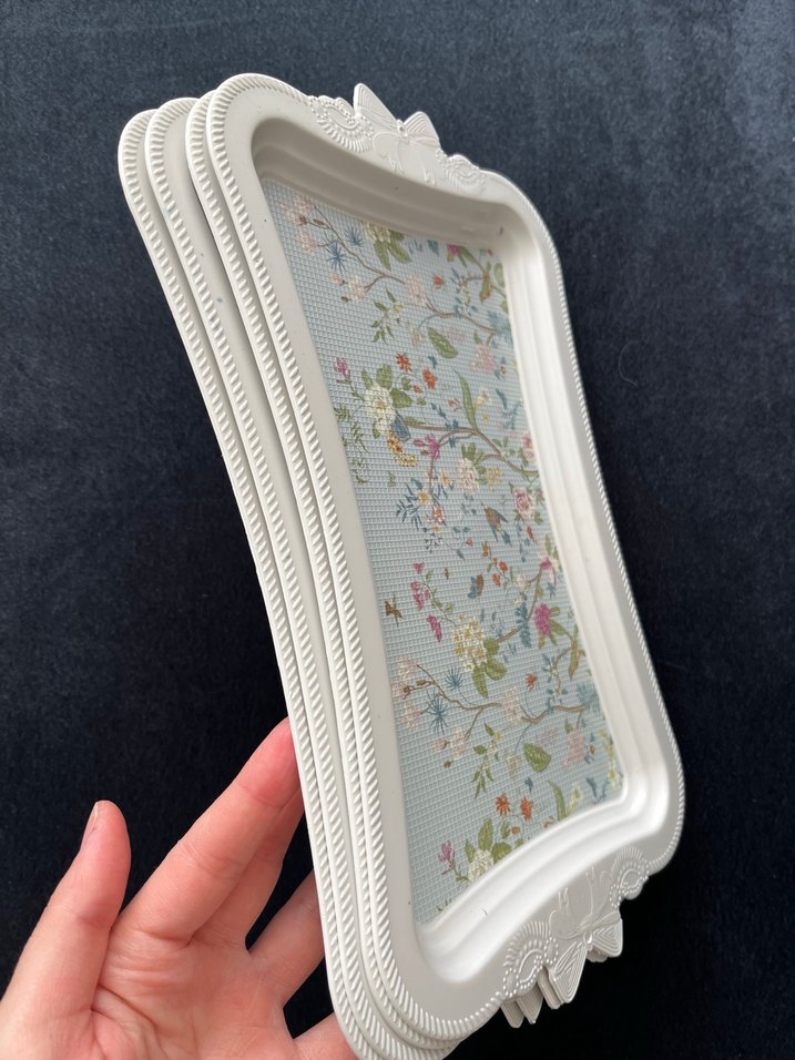 4'lü Beyaz Çiçek Desenli Sunum Tepsisi - Görsel 3