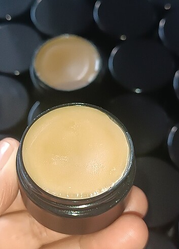 Diğer Bal mumu sarı kantaron karışımı krem