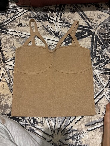 Join us toprak rengi crop