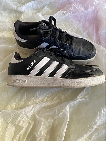 Adidas ORİJİNAL ADİDAS SPOR AYAKKABI