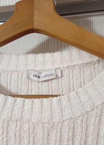 Beyaz Örgü Kadın Kazak - Görsel 4