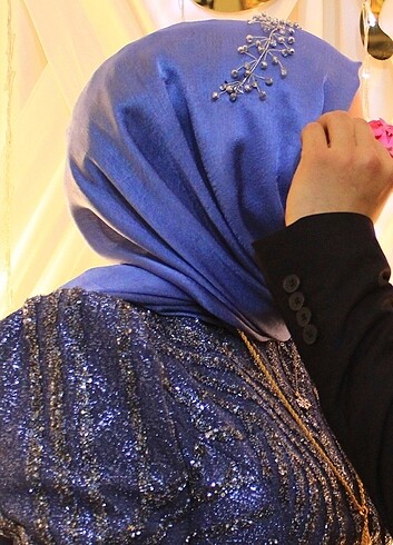 38 Beden mavi Renk MAVİ TAŞLI ÖZEL GÜN, SÖZ, NİŞAN, DÜĞÜN, GECE ELBİSESİ