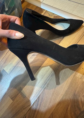 Siyah Süet Stiletto Topuklu Kadın Ayakkabı - Görsel 4