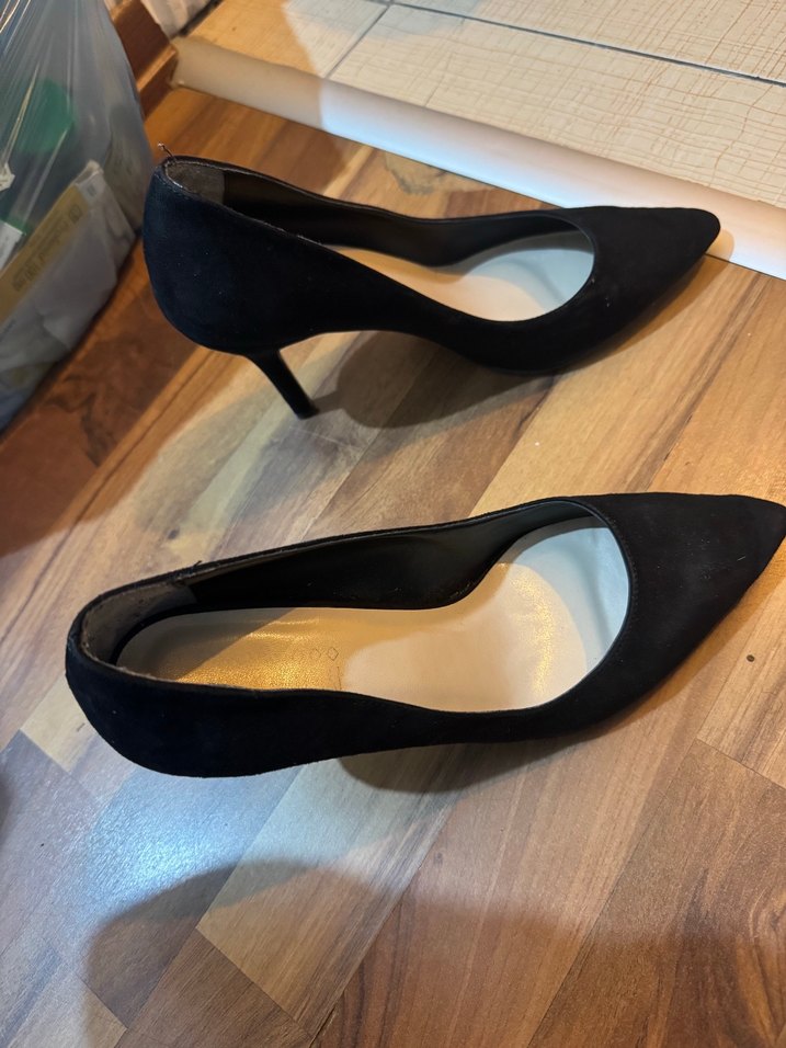 Siyah Süet Stiletto Topuklu Kadın Ayakkabı - Görsel 2