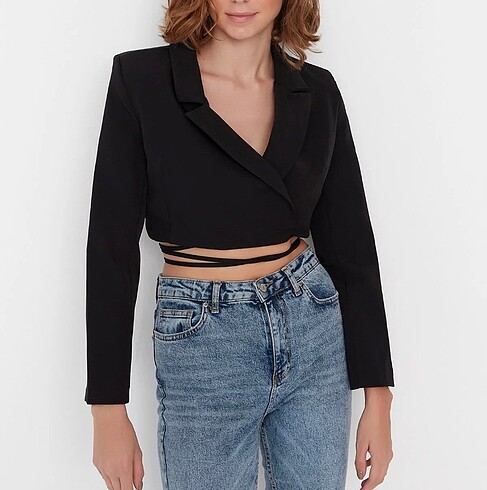 Bağlamalı crop blazer ceket