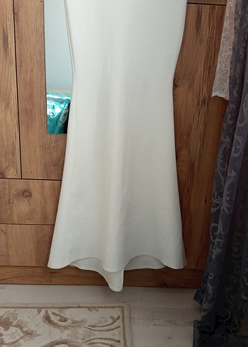 Dantel Detaylı Beyaz Balık Abiye - Görsel 2