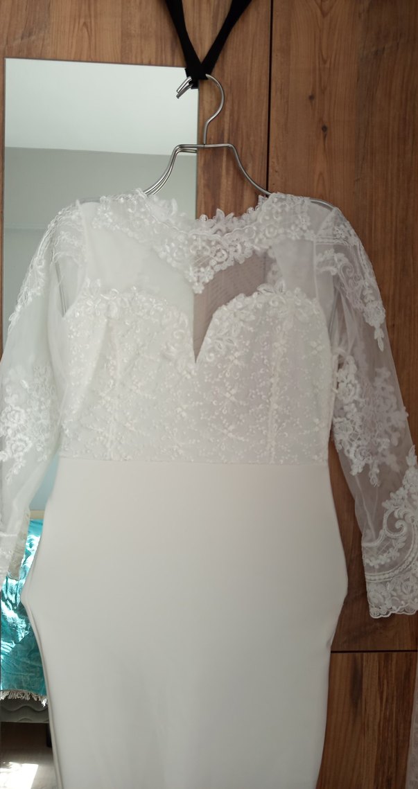 Dantel Detaylı Beyaz Balık Abiye - Görsel 3