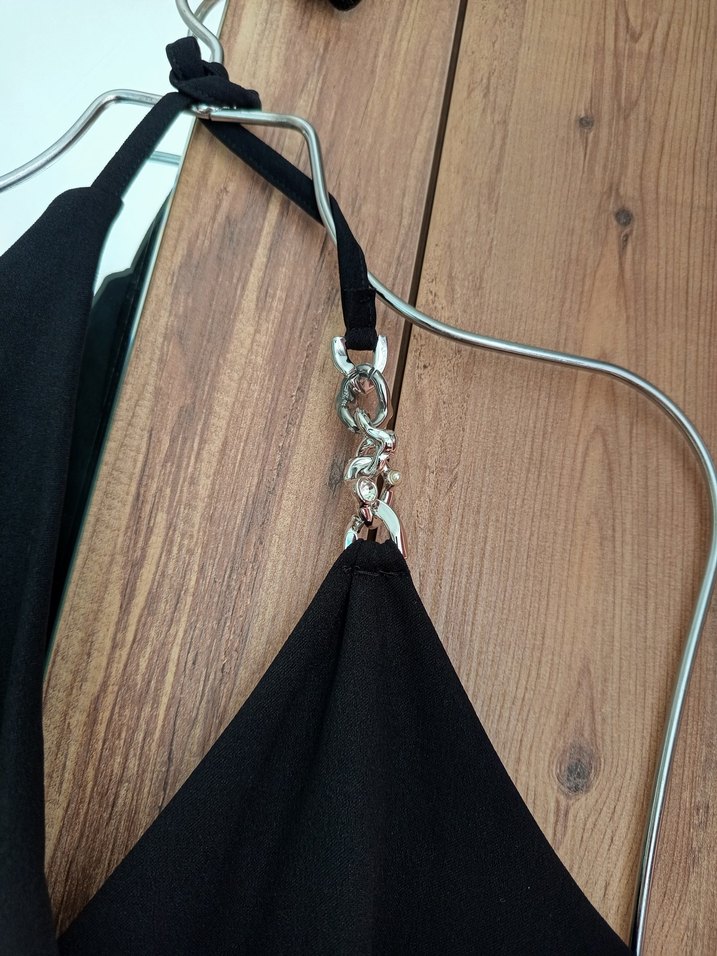 Siyah V Yakalı Hamile Tulum - Görsel 4