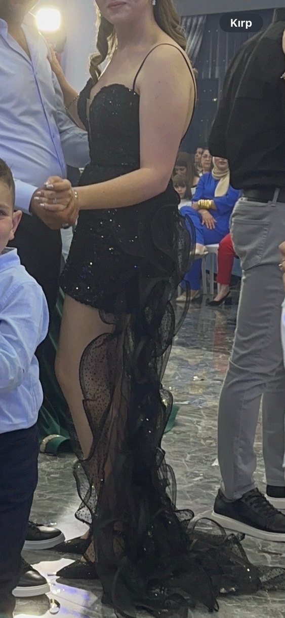 Uzun Siyah Straplez Fırfırlı Gotik Abiye Elbise - Görsel 5