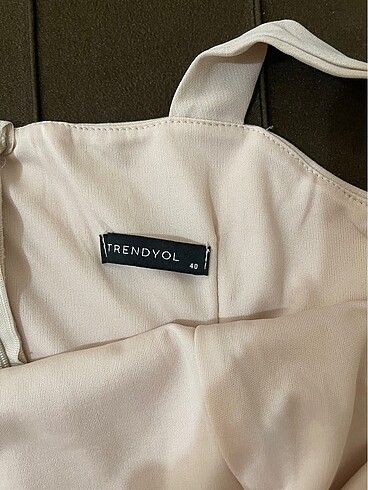 l Beden ten rengi Renk Hiç giyilmedi