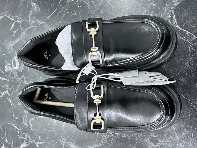 Zara Zara Loafer Tokallı Siyah Ayakkabı 37 Numara Orjinal