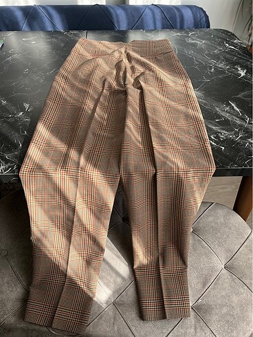 xs Beden kahverengi Renk Zara ekoseli kumaş pantolon XS