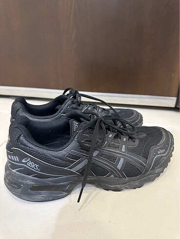 Asics Kadın Siyah Spor Ayakkabısı