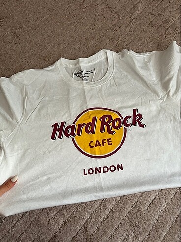 HARD ROCK T-SHIRT