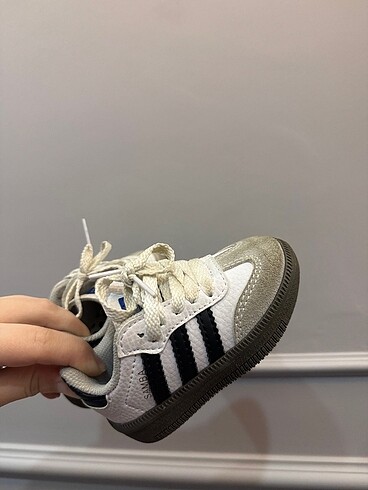 Adidas 21 numara samba