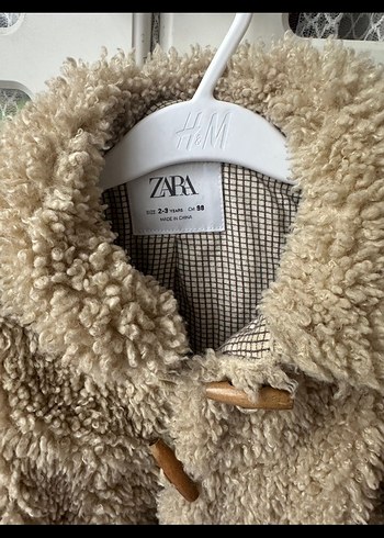Zara kız Çocuk Bej Kürklü Streetwear Mont - Görsel 2
