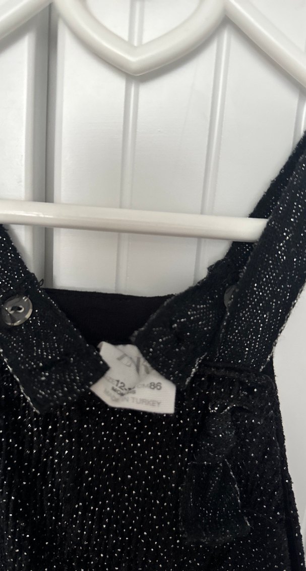 Kız Çocuk Siyah Bol Kesim Askılı Tulum - Görsel 2