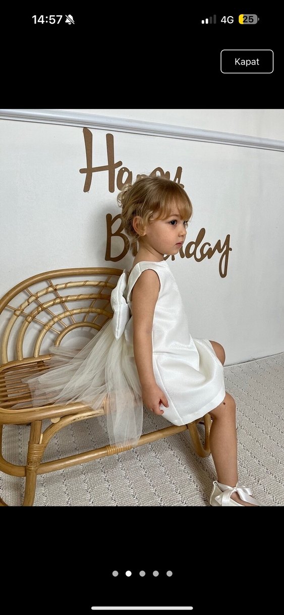 Klasik Beyaz Kız Çocuk Elbisesi - Görsel 2