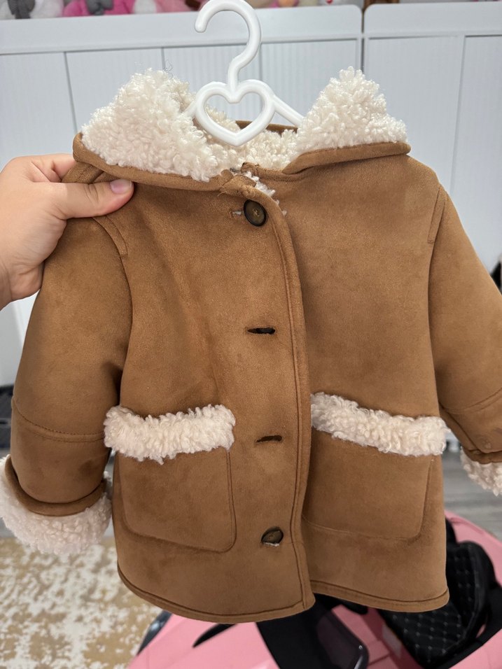 Kız Çocuk Kahverengi Kürklü Ceket - Görsel 2