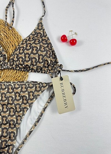 Burberry Bikini takımı 