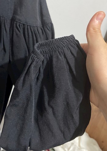 Uzun Kollu Siyah Fırfırlı Keten Bluz - Görsel 4