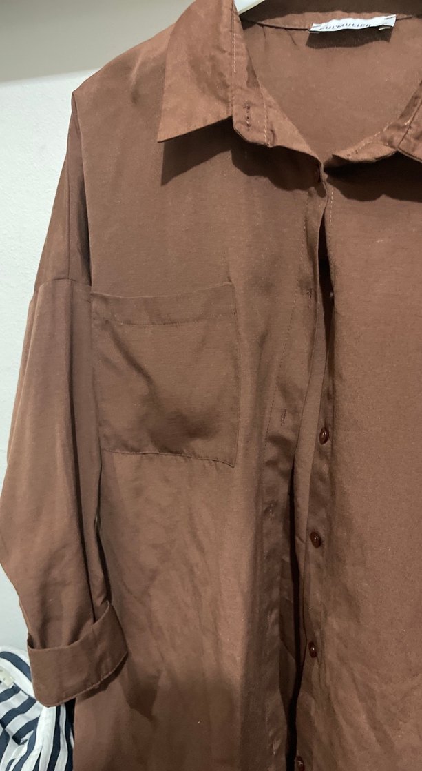 Düğmeli Kahverengi Uzun Kollu Kadın Gömlek - Görsel 2