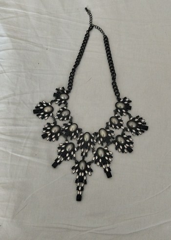 Siyah Gotik Boncuklu Midi Kolye - Görsel 3