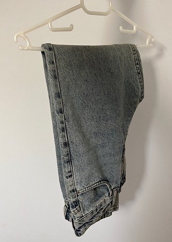 Gri jean