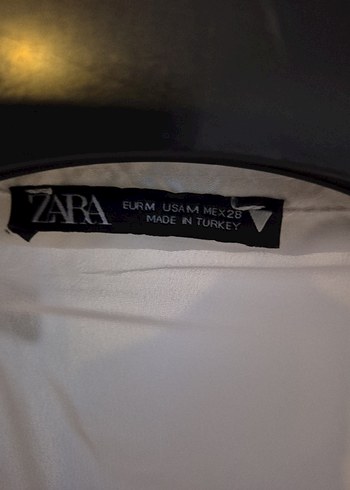 m Beden beyaz Renk Düğmeli Beyaz Saten Kadın Gömlek