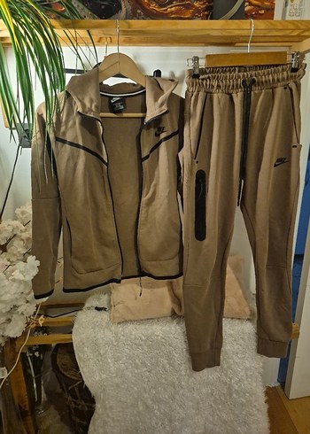 Kahverengi  Spor Takım Bel Detaylı - Görsel 2