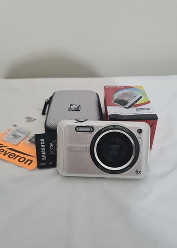 Samsung ES75 Dijital Fotoğraf Makinesi
