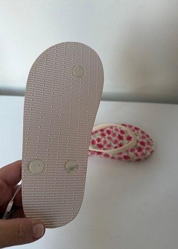 31 Beden Çiçek Desenli Pembe Terlik