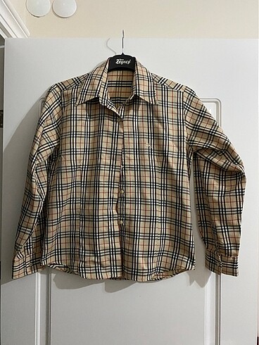Burberry marka gömlek