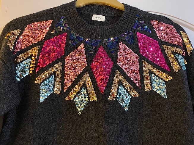 xs Beden F&F marka , 12-13 yaş , yün bluz ,