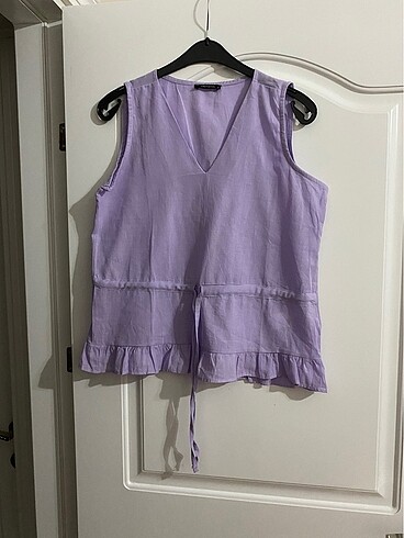 Trendyol marka lila renk , 40 beden bluz .