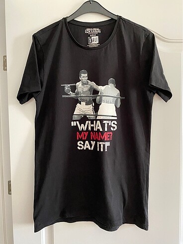 LCW Casual marka , Muhammad Ali baskılı T -shirt