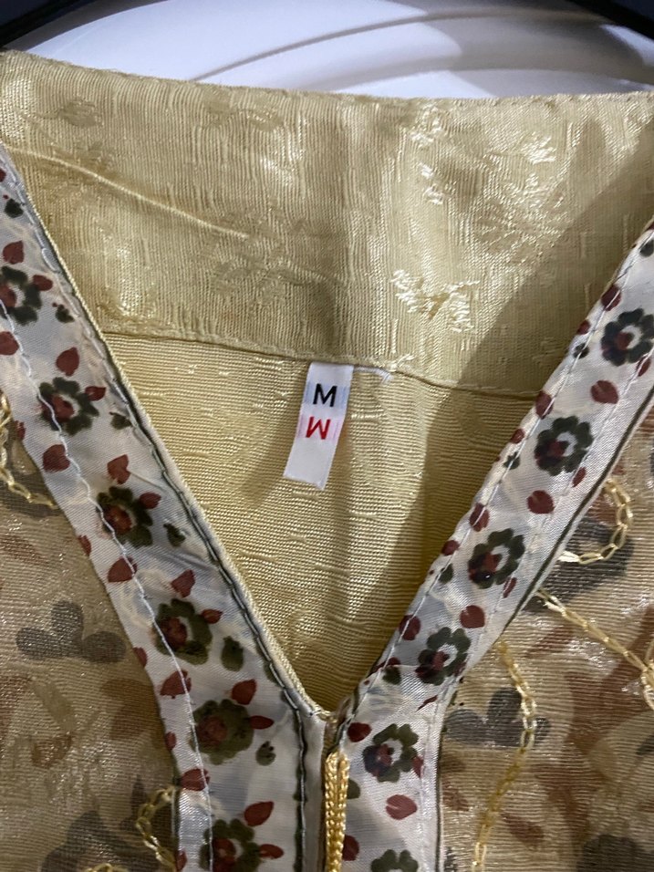 M beden , Uzun Kollu Altın Renkli Nakışlı Bohem Elbise - Görsel 4