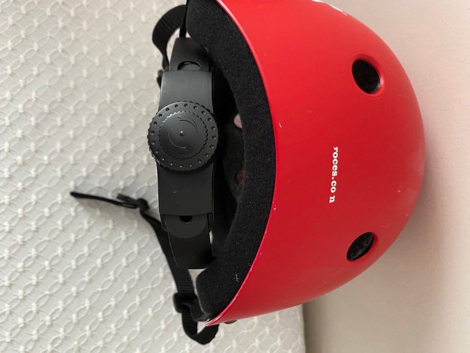 Kırmızı Puantiyeli Motosiklet Kaskı - Görsel 3