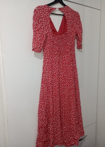 V Yaka Kırmızı Desenli Uzun Elbise - Görsel 2