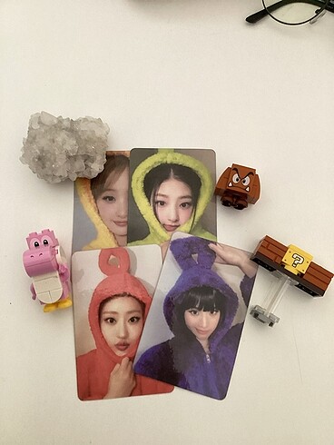 Kiss of life (fan) photocard