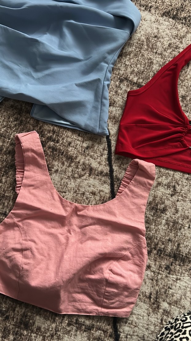 Kırmızı  Üst - Görsel 2