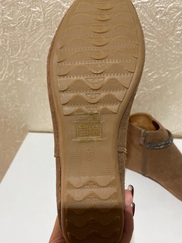 Kahverengi Süet Kadın Bot, Tokalı, Dolgu Topuk - Görsel 3