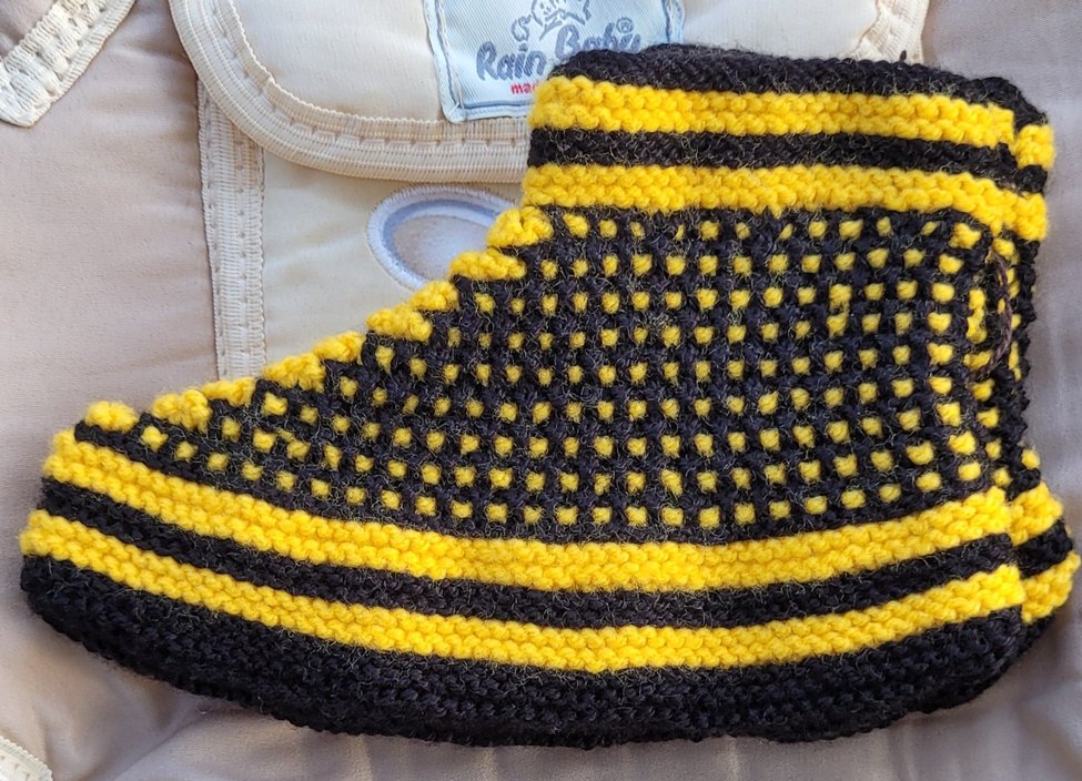 Sarı-Siyah Örgü kadın patik örme 36-37-38 ayaklara uygun - Görsel 2