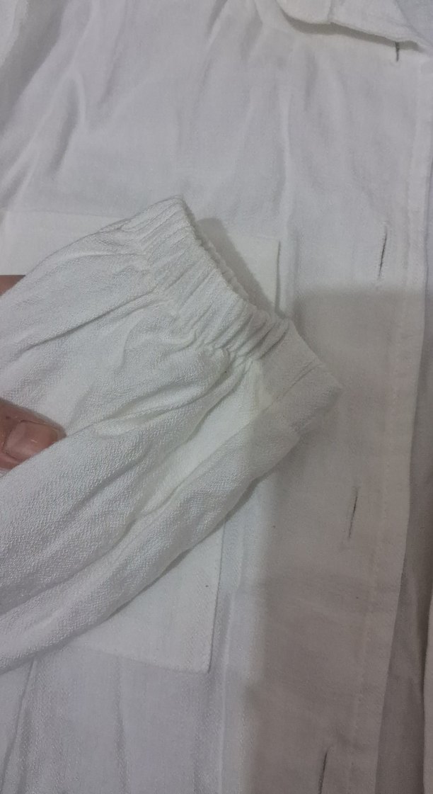 Düğmeli Beyaz Keten Gömlek Sıfırdır. - Görsel 4